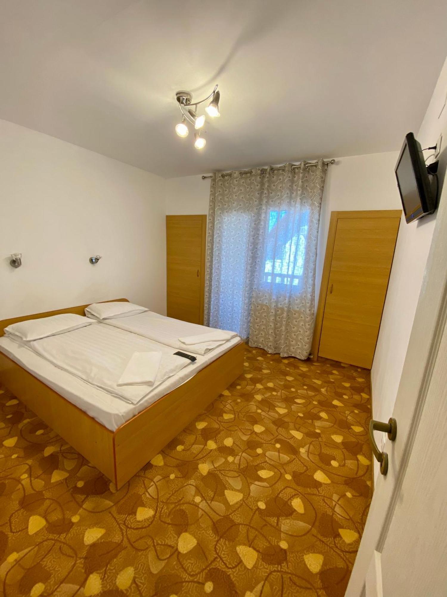 Vila Onix Sovata Buitenkant foto