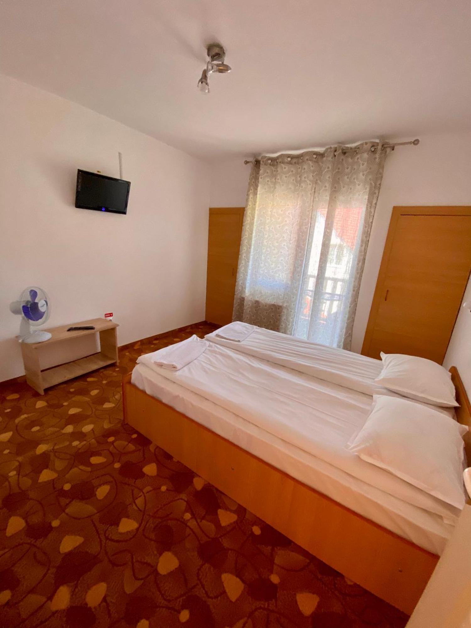 Vila Onix Sovata Buitenkant foto