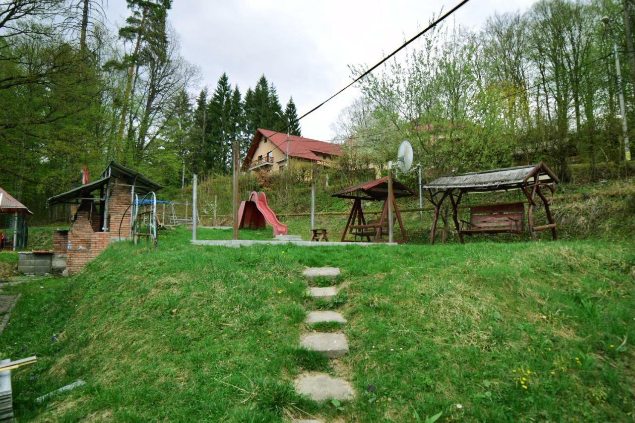 Vila Onix Sovata Buitenkant foto